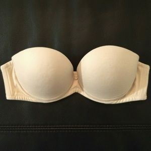 Nude Body by Victoria Strapless Convertible Bra